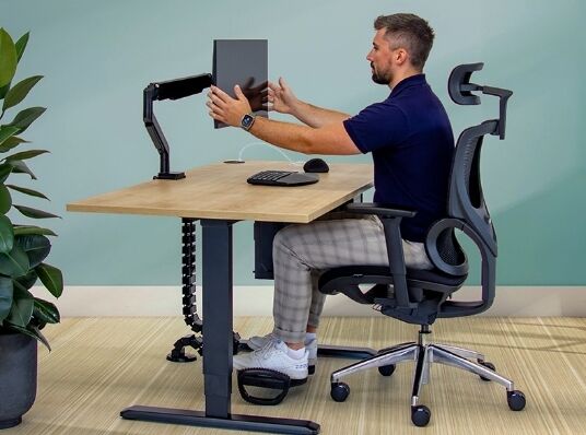 Ergonomisches Zubehör und Möbel