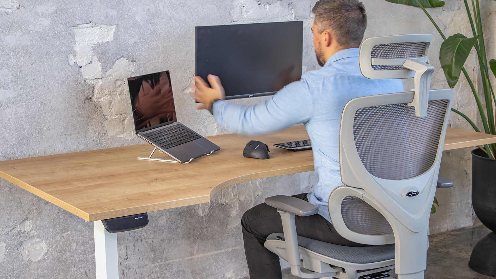 PRIMUS Freiformschreibtisch