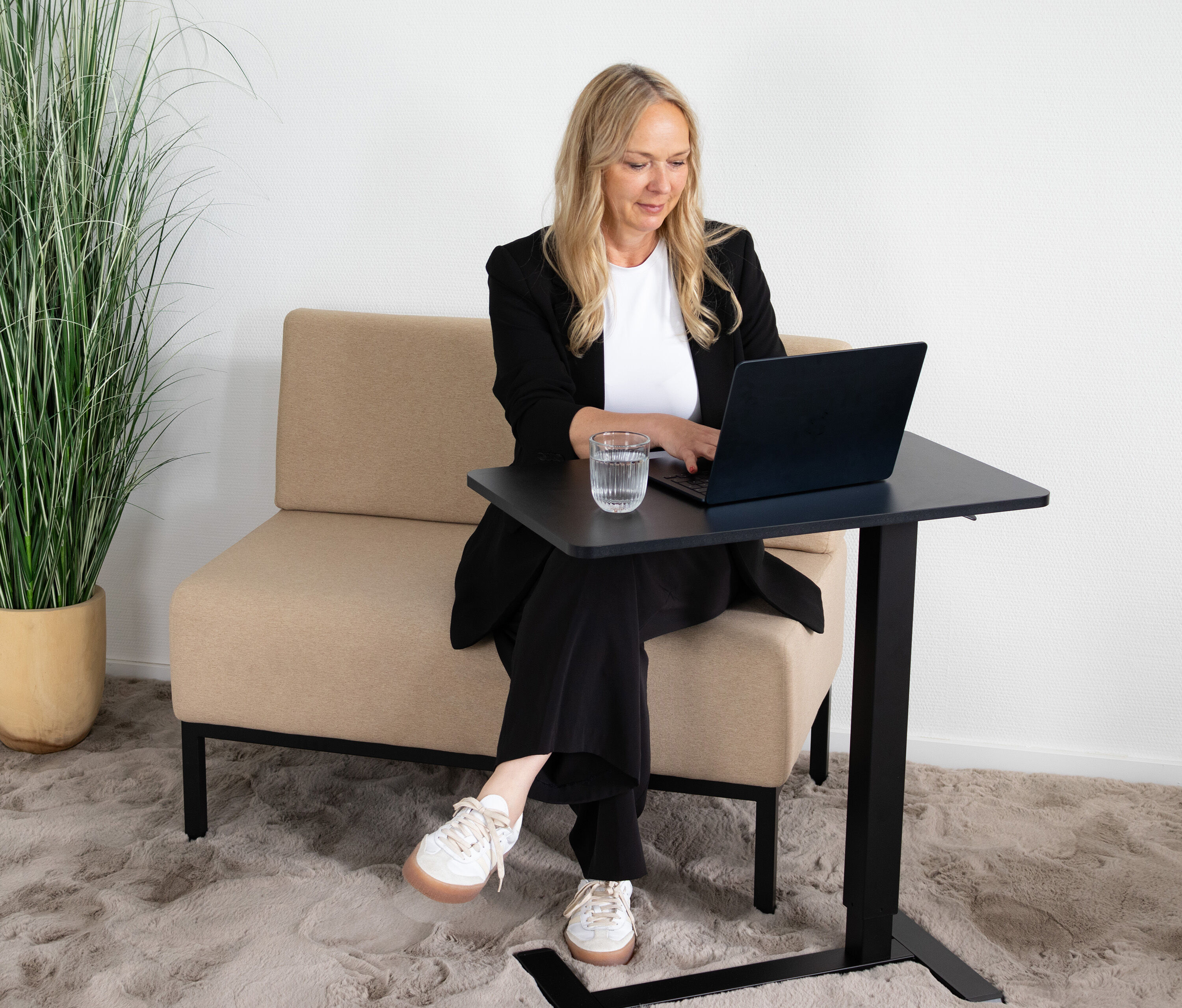 Beistelltisch EASY Schwarz