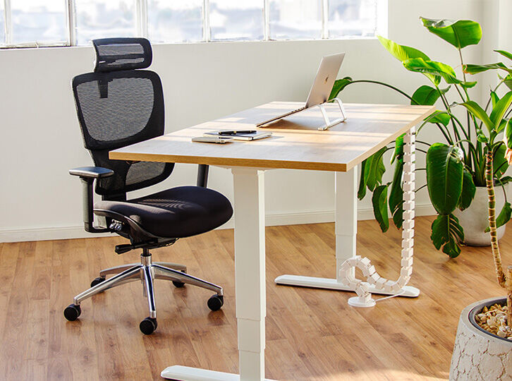 Komplettschreibtische