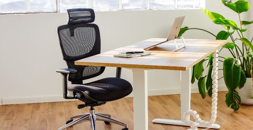 Komplettschreibtische