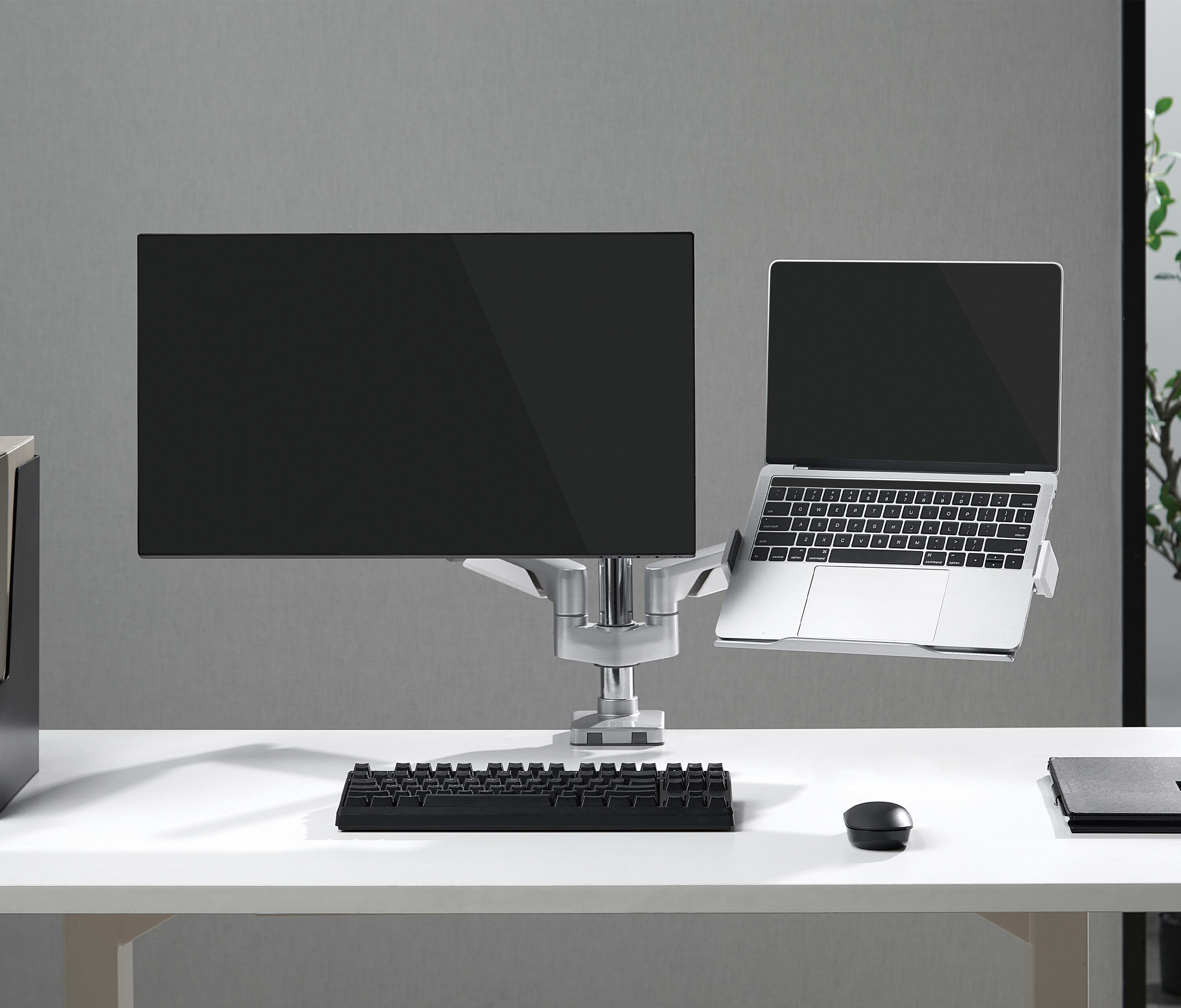 Laptop houder voor VESA monitorarmen